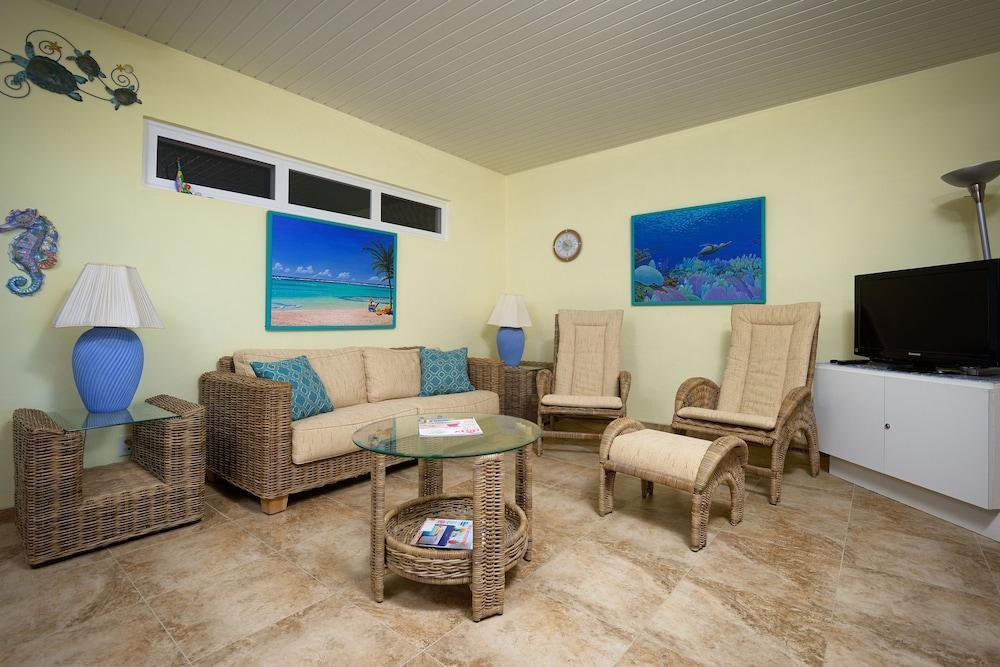 Belmar Oceanfront Apartments Bonaire Luaran gambar