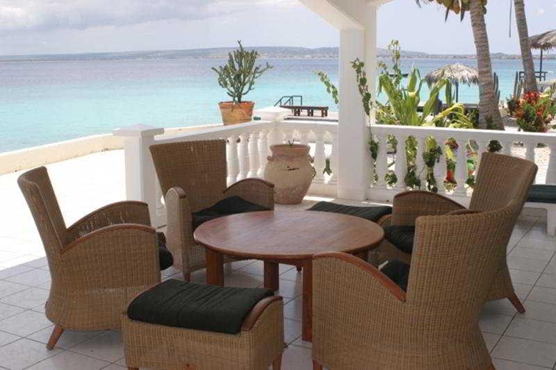 Belmar Oceanfront Apartments Bonaire Luaran gambar