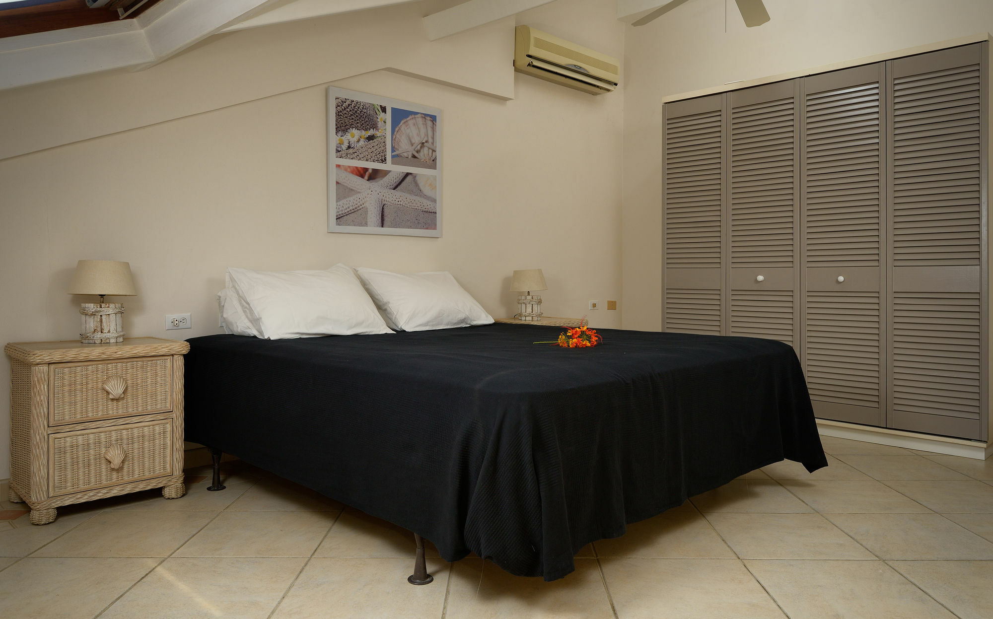 Belmar Oceanfront Apartments Bonaire Luaran gambar