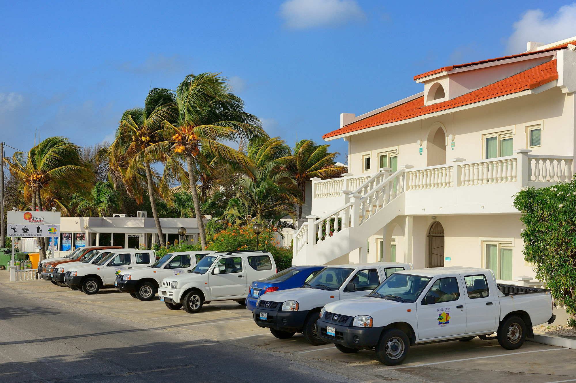Belmar Oceanfront Apartments Bonaire Luaran gambar