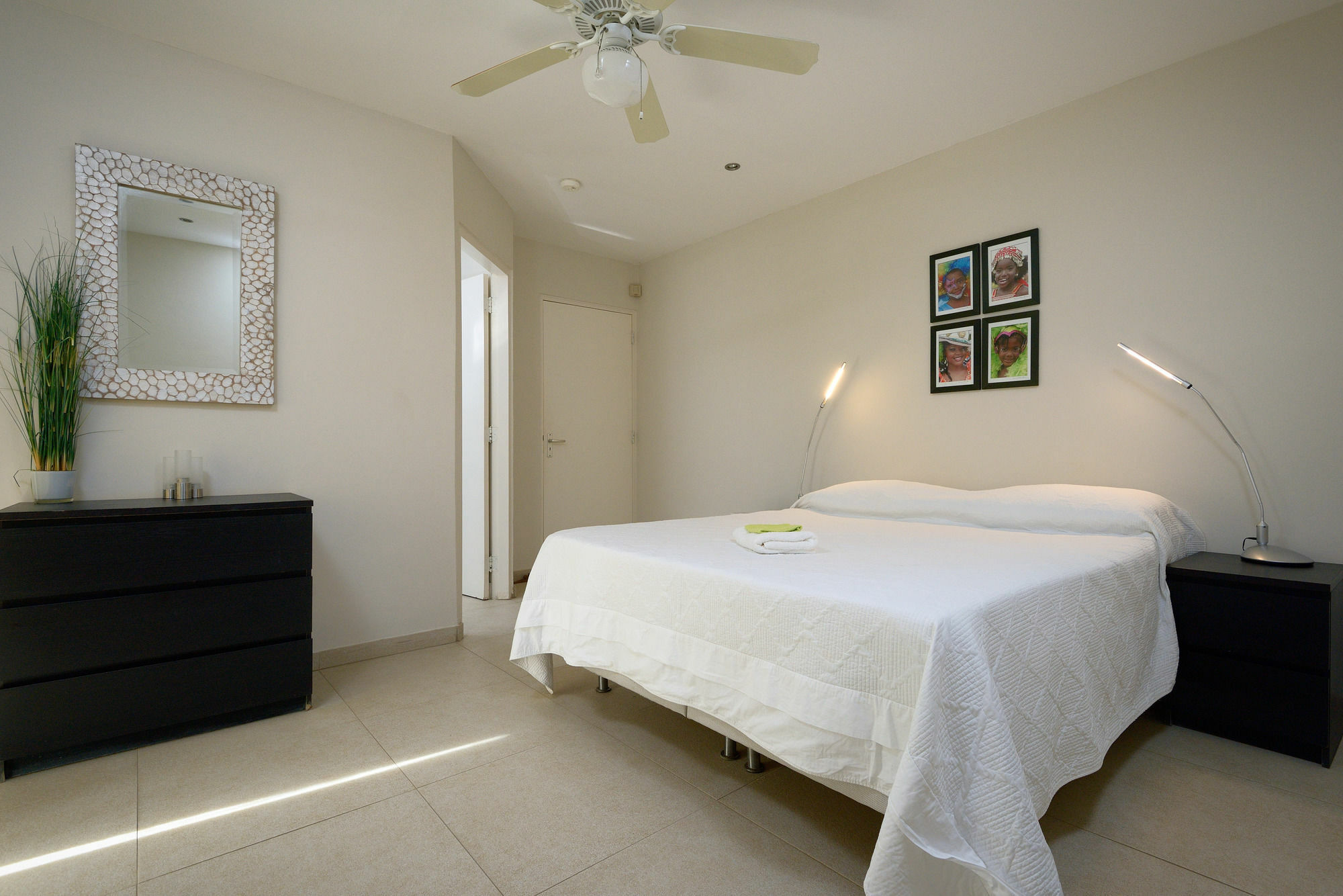 Belmar Oceanfront Apartments Bonaire Luaran gambar