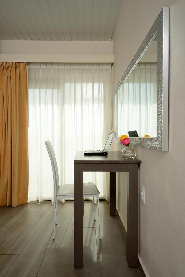 Belmar Oceanfront Apartments Bonaire Luaran gambar
